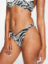 ASOS DESIGN – Mix and Match – Hipster-Bikinihose mit hohem Beinausschnitt, v-förmigem Design vorne und Zebraprint