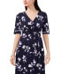 ფოტო #4 პროდუქტის Petite Floral Print Surplice Midi Dress