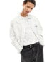 Фото #1 товара Calvin Klein Jeans badge blocking overshirt in white wash