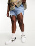 Фото #4 товара ASOS DESIGN denim shorts in lightwash with rip detail and raw hem in shorter length