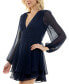 ფოტო #3 პროდუქტის Juniors' Flutter-Sleeve V-Neck Layered Dress