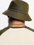 Фото #4 товара New Look plain bucket hat in dark khaki