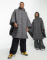 Фото #2 товара COLLUSION Unisex oversized branded quilted poncho in grey