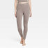 Фото #1 товара Women's Seamless High-Rise Rib Leggings - All In Motion Taupe M