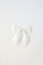 Фото #1 товара Hair tie with faux pearls and bow ZARA