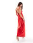 Miss Selfridge – Maxikleid aus Satin in Rot mit Spitzenbesatz