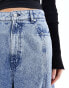 Фото #10 товара BOSS wide leg cargo jeans in stone wash