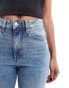 Фото #2 товара Monki Zami high waist straight leg jeans in vintage blue