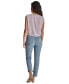 ფოტო #2 პროდუქტის Women's V-Neck Sleeveless Cropped Top