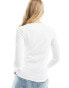 Фото #6 товара 4th & Reckless ribbed logo top in white