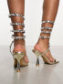Фото #4 товара Simmi London Wide Fit Exclusive Amor spiral mid heeled sandal in gold