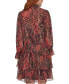 ფოტო #2 პროდუქტის Petite Chiffon Tiered Paisley-Print Dress