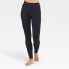 Фото #1 товара ASSETS by SPANX Women's Seamless Leggings - Black M