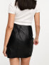 Фото #5 товара Stradivarius mini skirt with split hem in black in PU