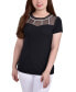 ფოტო #1 პროდუქტის Petite Short Sleeve Crepe Knit Top