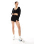 Фото #3 товара Tommy Jeans badge knit shorts in black