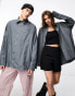 COLLUSION Unisex super oversized box pleat shirt in charcoal M - фото #2