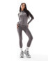 Фото #3 товара ASOS 4505 Icon seamless rib zip up long sleeve top in steel grey