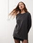 Weekday Frida washed oversized long sleeve top in off-black Gebrochenes Schwarz, 2XS - EU 32 - фото #1