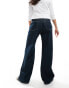 Фото #2 товара Weekday Duchess low waist extreme baggy jeans in blue rinse