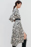Фото #5 товара Атласное платье с принтом и ремнем ZARA