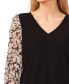 Фото #3 товара Women's Floral V-Neck Mix-Media 3/4-Sleeve Knit Top