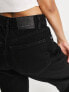 Фото #2 товара Bershka Petite mom jean in black