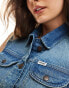 Фото #3 товара Wrangler shrunken denim vest in mid wash