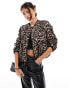 Фото #1 товара Pull&Bear quilted jacket in leopard print