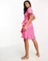 Фото #4 товара Vero Moda Petite wrap mini dress in pink spot print