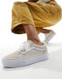 Фото #2 товара Vans Old Skool Platform trainers in light grey