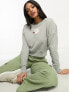 Фото #4 товара Converse floral embroidery cropped sweat in grey