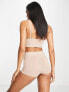 Фото #2 товара Spanx Seamless contouring boyshort in beige