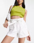 Фото #3 товара New Look paperbag shorts in off white