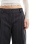 Monki wide leg tailored trousers in grey pinstripe 38 - фото #19