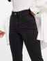 Фото #4 товара Vero Moda Petite Brenda straight leg jeans in black