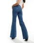 Фото #2 товара Wrangler fierce flared jeans in mid blue