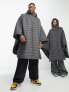 Фото #3 товара COLLUSION Unisex oversized branded quilted poncho in grey