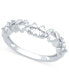 ფოტო #1 პროდუქტის Diamond Flower Ring (1/10 ct. t.w.) in Sterling Silver