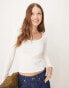 Фото #1 товара New Look long sleeve scoop neck top in cream