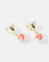 Фото #3 товара DesignB London heart stud earrings with pearl detail in gold