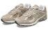 New Balance NB 2002R M2002RDL Retro Sneakers