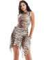 Фото #4 товара COLLUSION festival asymmetric mini skirt co-ord in animal print