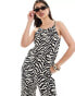 Фото #4 товара JDY plisse tank top co-ord in black & white zebra print