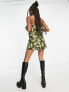 Фото #3 товара COLLUSION twill mini skirt in camo print co-ord