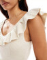 Фото #3 товара Vero Moda knitted ruffle neck detail cami top in cream