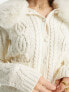 Фото #3 товара NA-KD x Moa Mattsson knitted cardigan with faux fur in cream