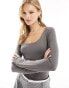 Фото #1 товара ONLY seamless reversible long sleeve t-shirt in grey