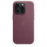 Фото #4 товара Apple iPhone 15 Pro Case with MagSafe - Mulberry, Cover, Apple, iPhone 15 Pro, 15.5 cm (6.1"), Bordeaux
