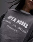 Фото #6 товара Topshop graphic open works vintage wash oversized sweat in charcoal